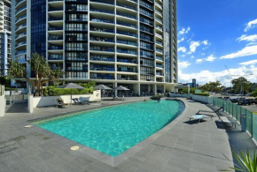 Sierra Grand Deluxe 1 Bedroom Apartment - CoastHM